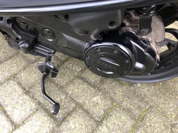 DIKKE VESPA SPRINT S 45KM BROM 80CC MAT GRIJS BJ2018 8000KM