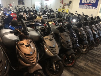 a 70x piaggio zip 5km brom 25km snor nieuwe aanvoer alle kleuren 