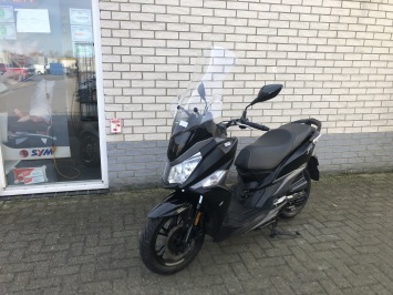 PRACHTIGE SYM JET 14 BROM 45KM 4-TAKT MAT ZWART BJ2021 11000KM